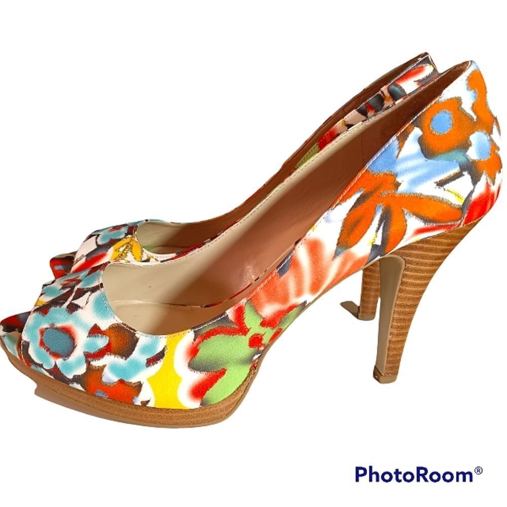 Nine West Dance Multi Colored Floral Peep Toe Stacked Heel Pump 10M
